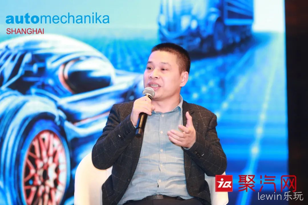 官溪光在会议上作分享